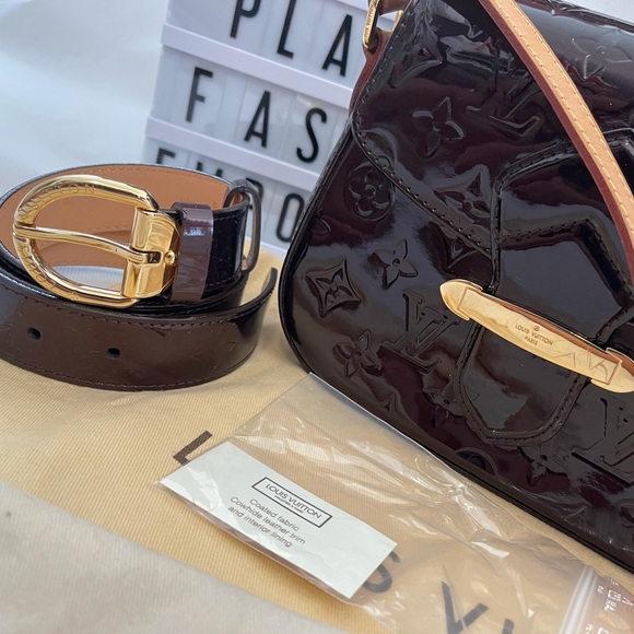 Louis Vuitton 🇫🇷 Vintage Bag & belt 🤎 - Picture 4 of 16